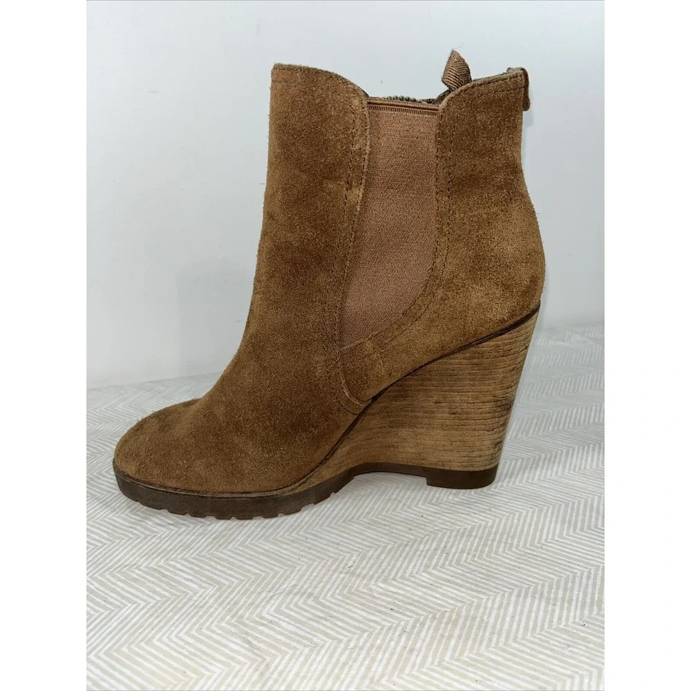 Michael Kors Womens 8.5 M The Chelsea Brown Suede Leather Casual Wedge Boot Heel